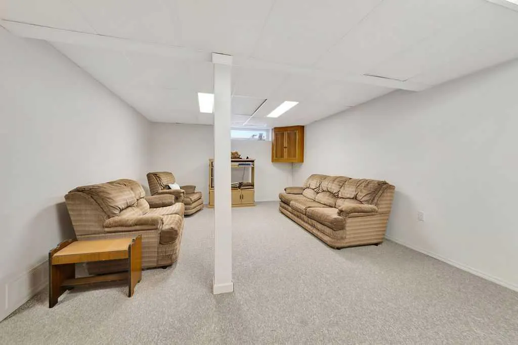 4201 56 Avenue, #22