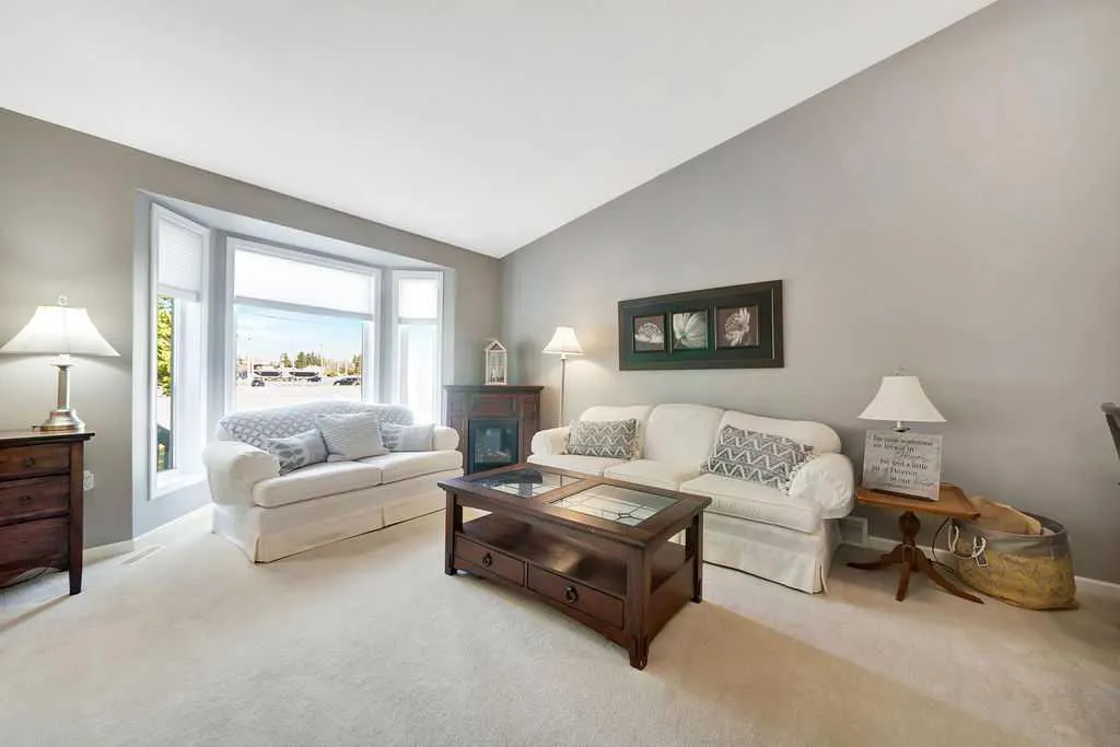 4201 56 Avenue, #22