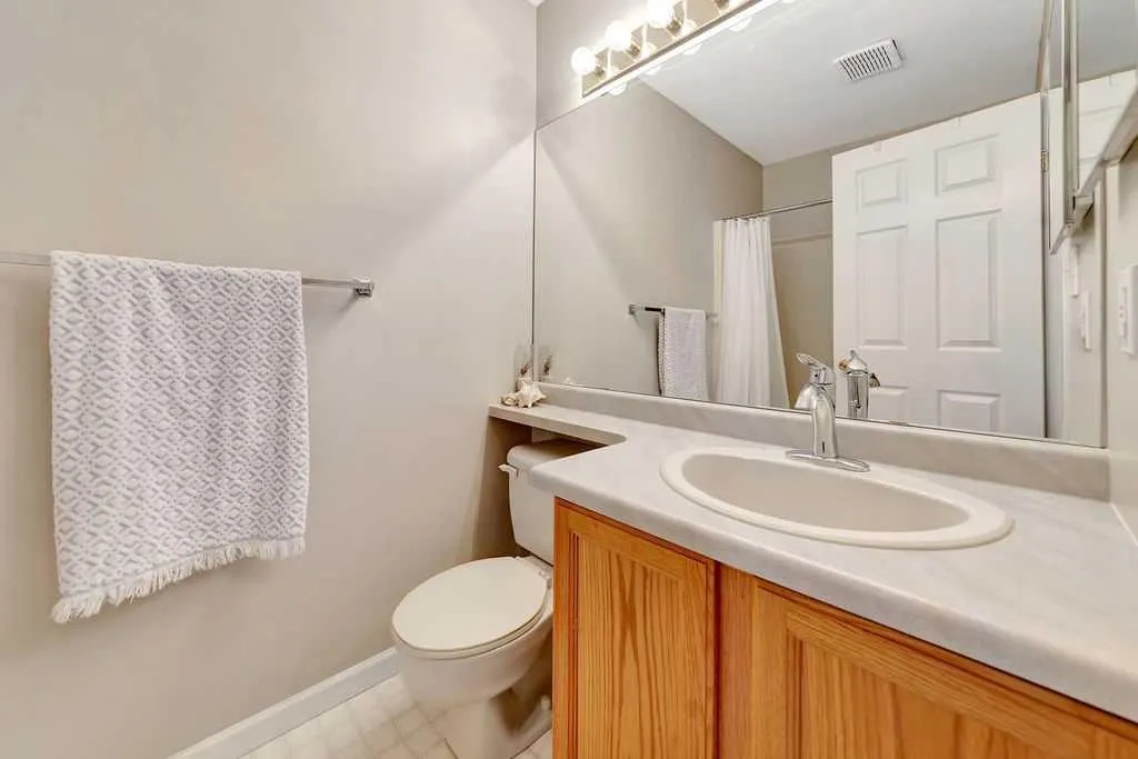 4201 56 Avenue, #22