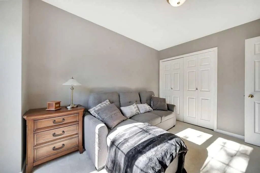 4201 56 Avenue, #22