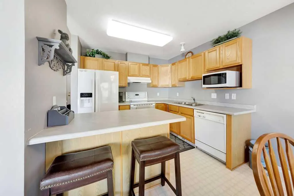 4201 56 Avenue, #22
