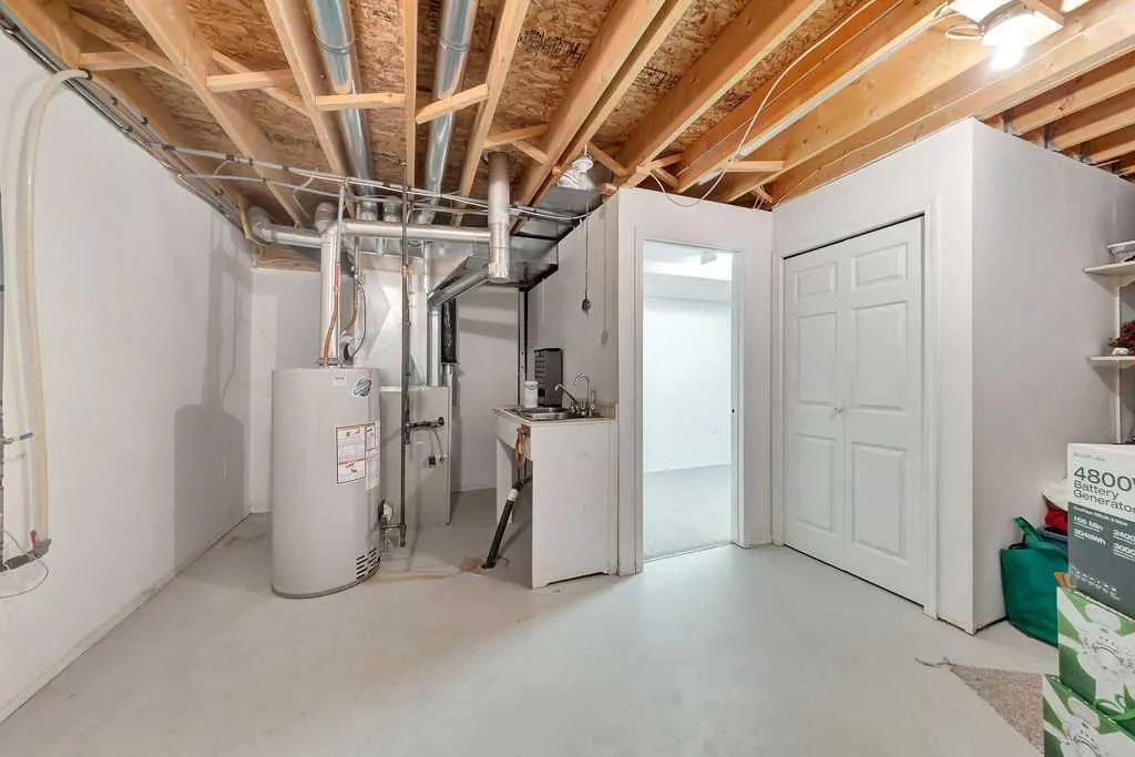 4201 56 Avenue, #22