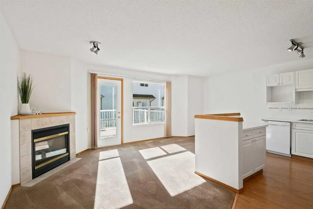 185 Mt Douglas Manor SE