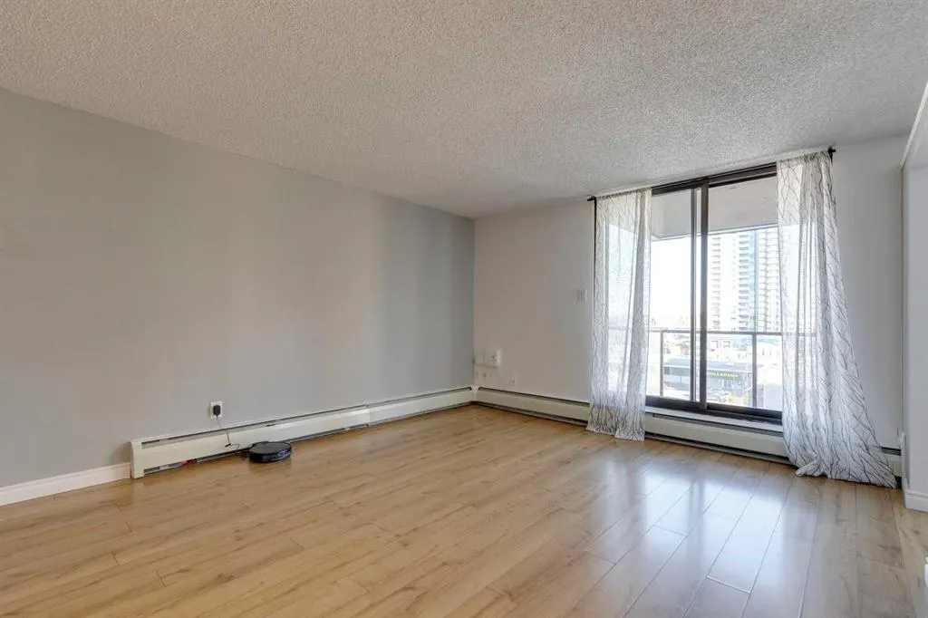1334 13 Avenue SW, #606