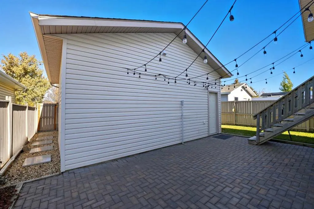 39 Duval Crescent
