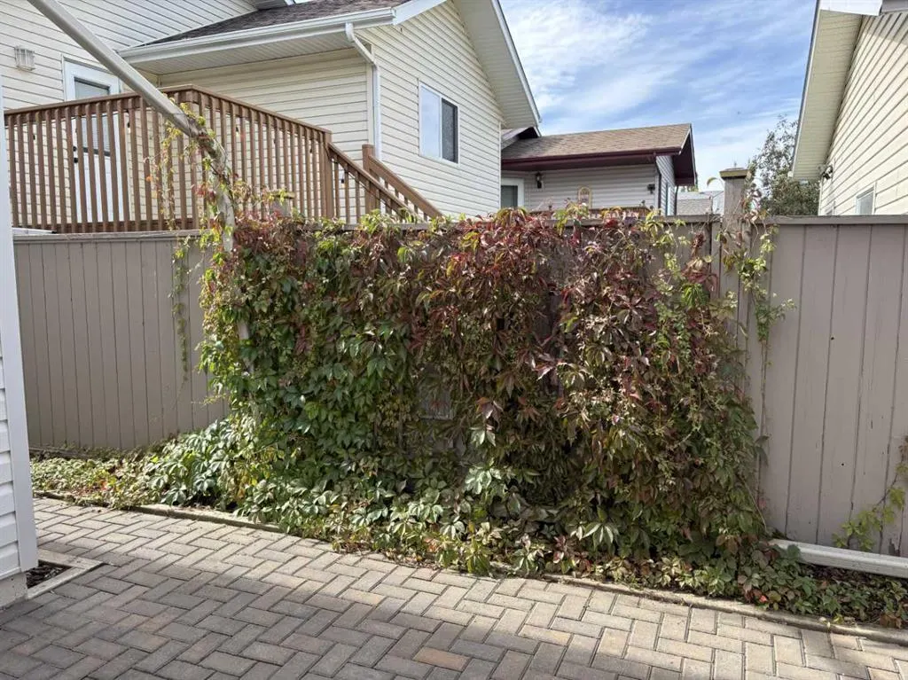 39 Duval Crescent