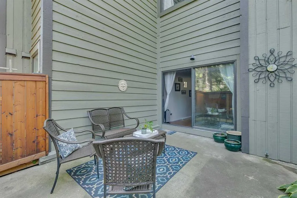 10030 Oakmoor Way SW, #11