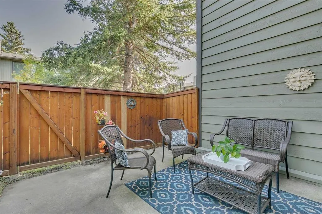 10030 Oakmoor Way SW, #11