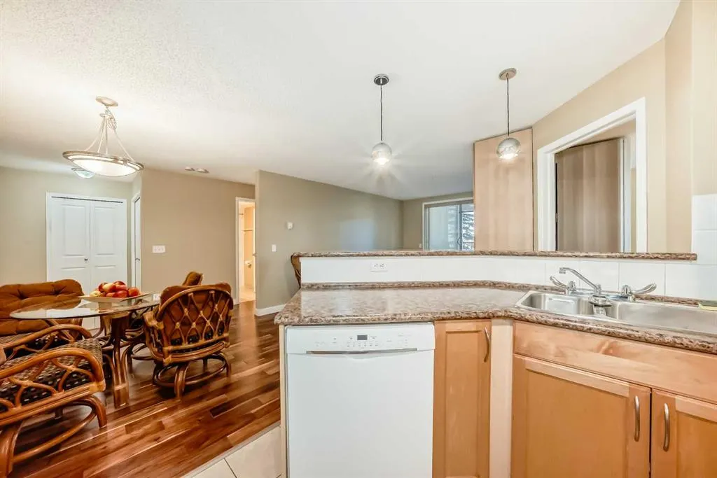 8 Bridlecrest Drive SW, #2109