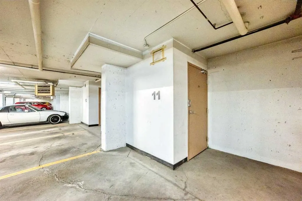 8 Bridlecrest Drive SW, #2109