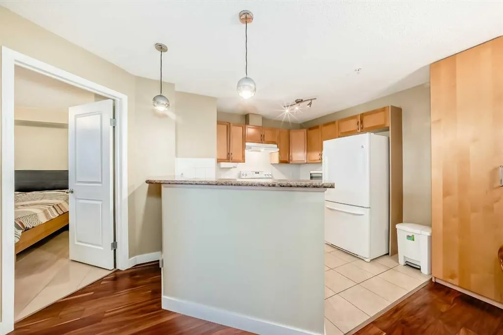 8 Bridlecrest Drive SW, #2109