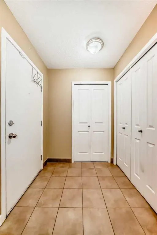 8 Bridlecrest Drive SW, #2109