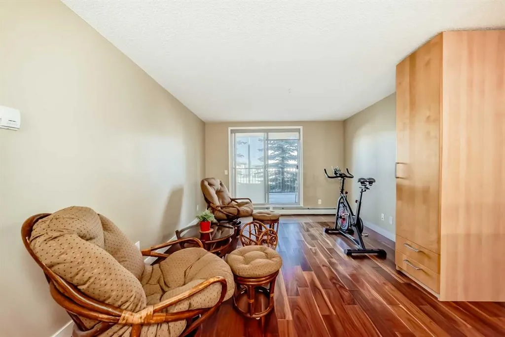 8 Bridlecrest Drive SW, #2109