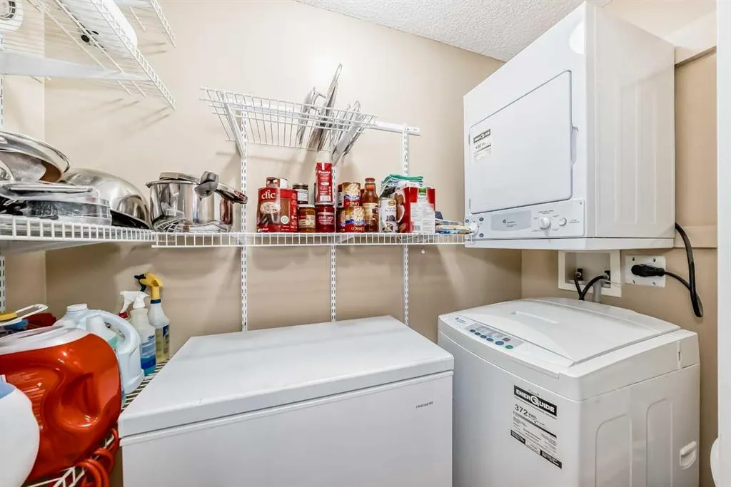 8 Bridlecrest Drive SW, #2109
