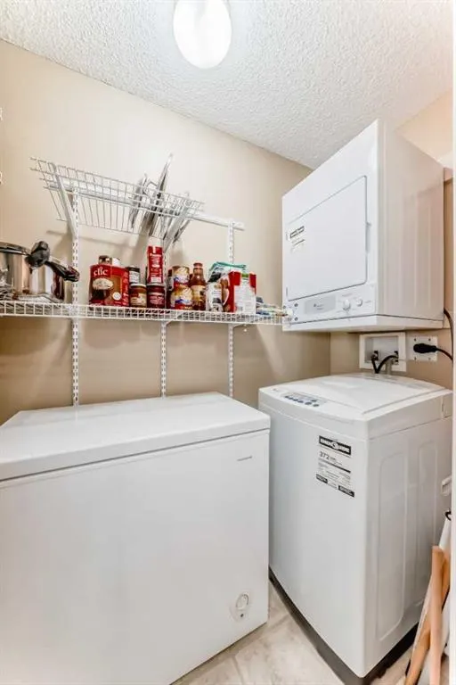 8 Bridlecrest Drive SW, #2109