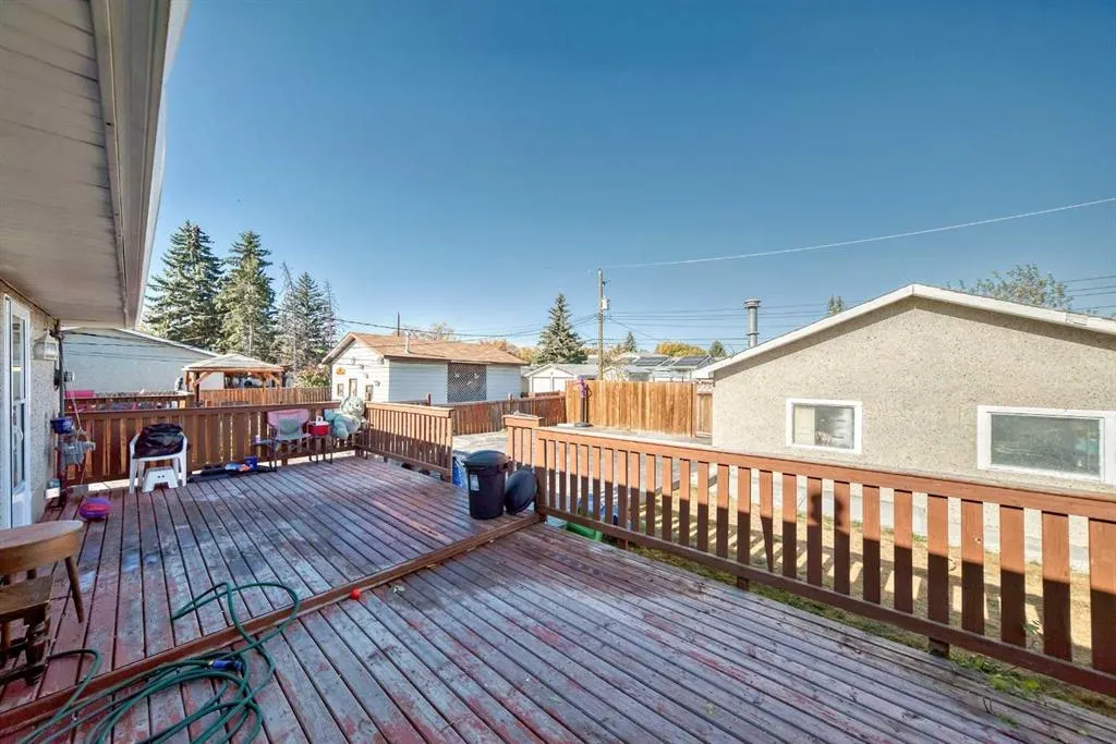 5414 Valentine Crescent SE