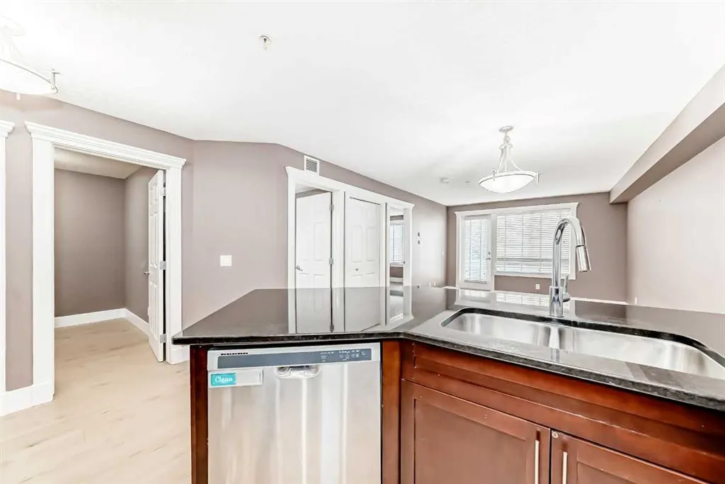 500 Rocky Vista Gardens NW, #207