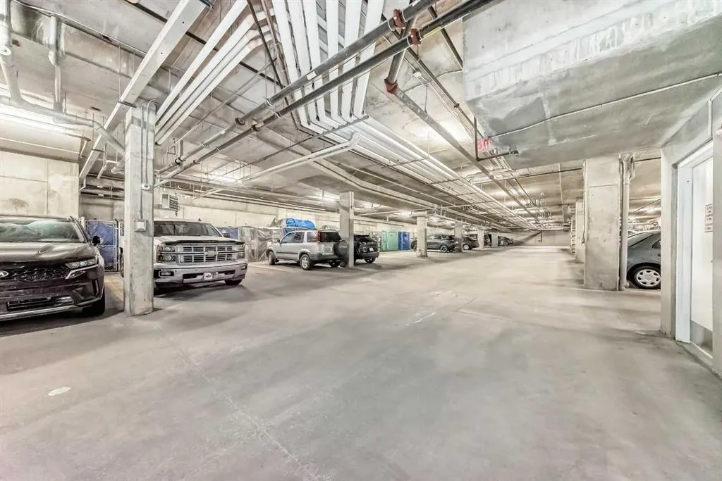 500 Rocky Vista Gardens NW, #207