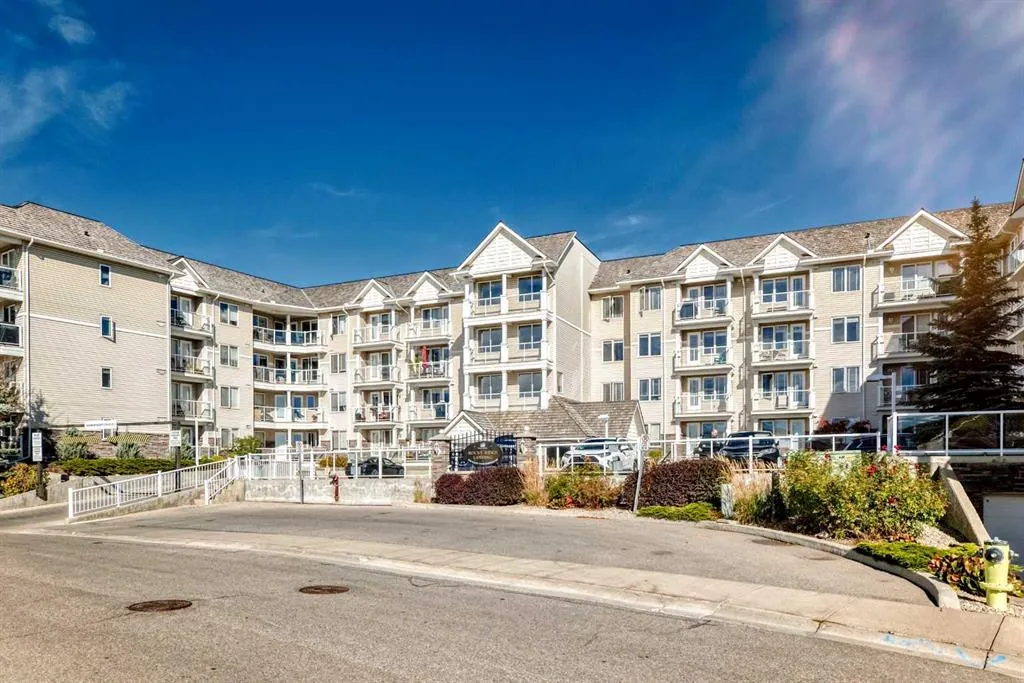 500 Rocky Vista Gardens NW, #207