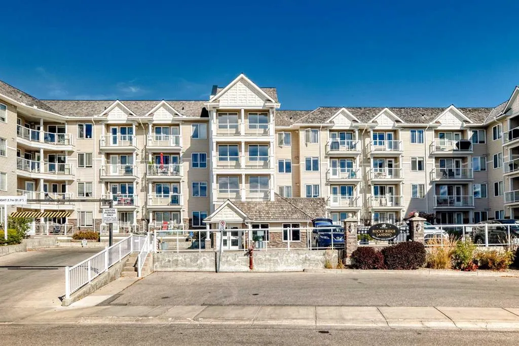 500 Rocky Vista Gardens NW, #207