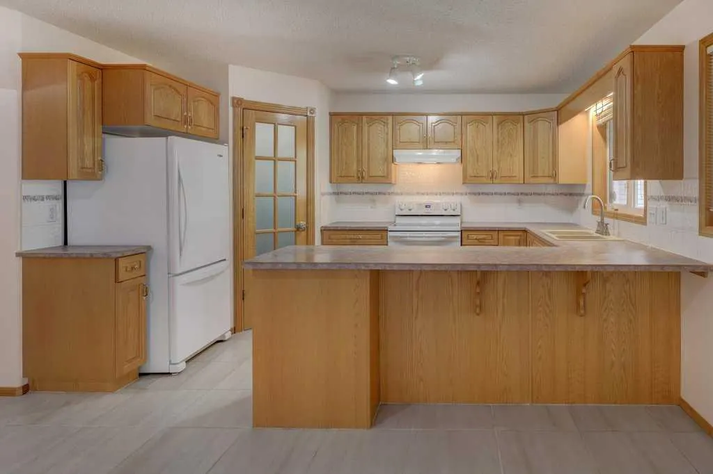 63 Coral Springs Grove NE