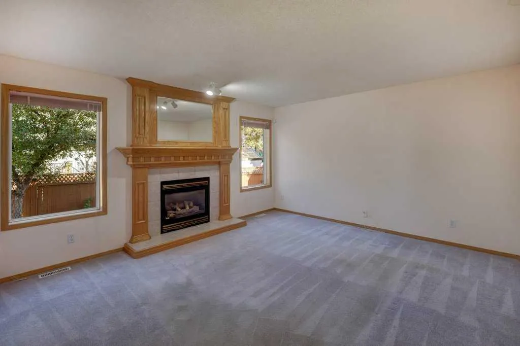 63 Coral Springs Grove NE
