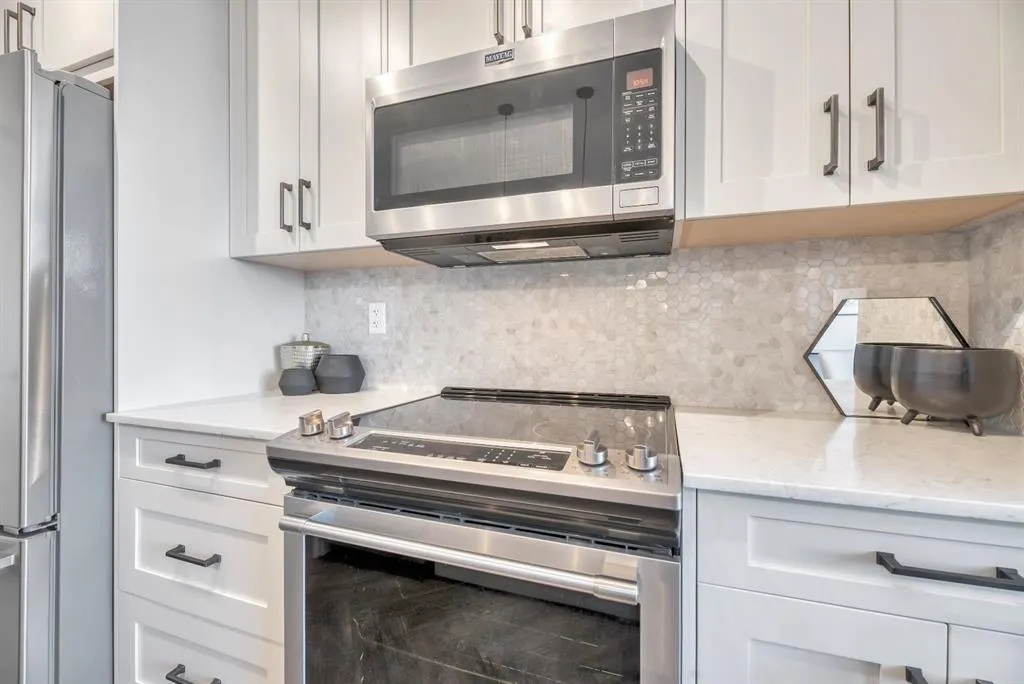 35 Walgrove Walk SE, #409
