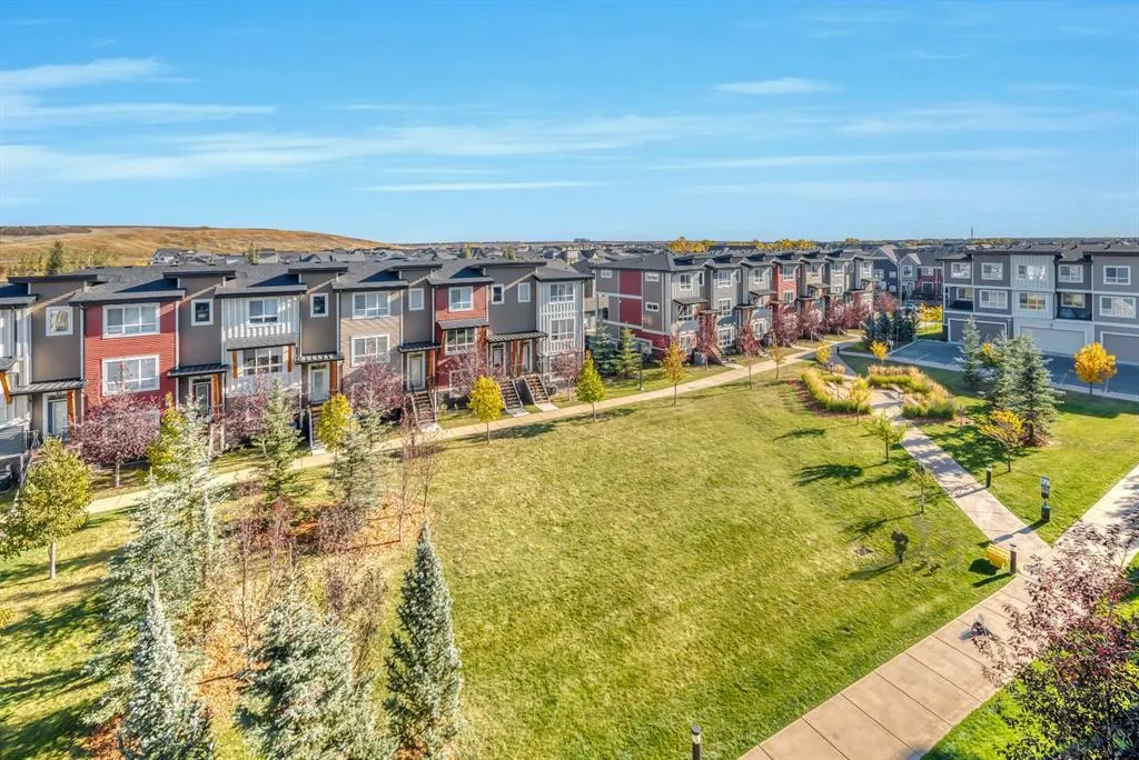 35 Walgrove Walk SE, #409