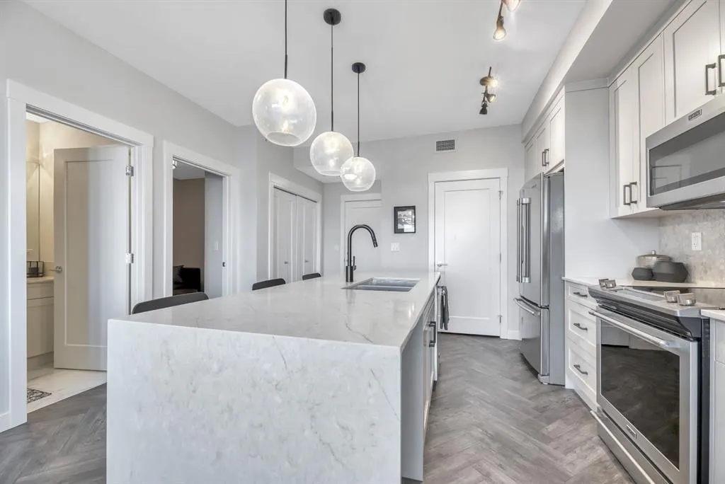 35 Walgrove Walk SE, #409