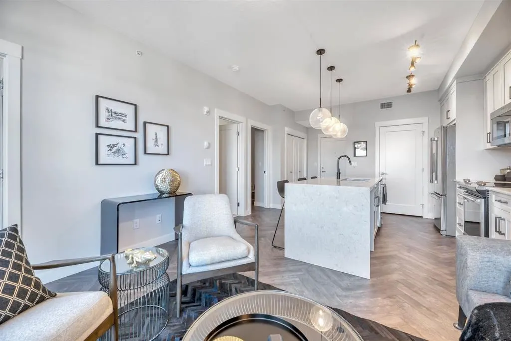 35 Walgrove Walk SE, #409