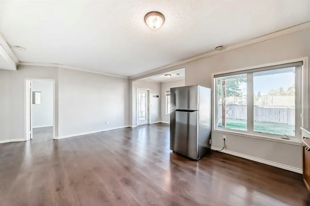 245 West Creek Springs