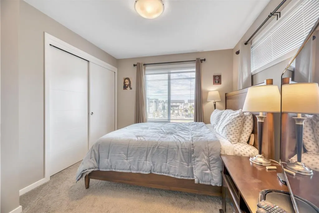 235 Redstone NE, #201