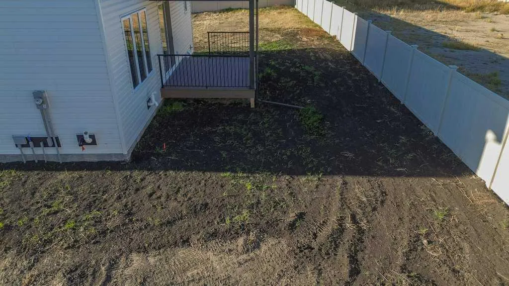 62 Eaton Crescent
