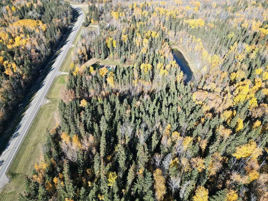 3250 Calling Lake Drive