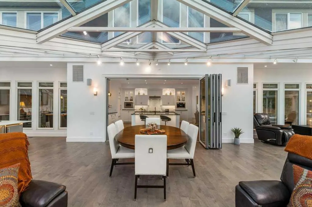 144 Heritage Isle