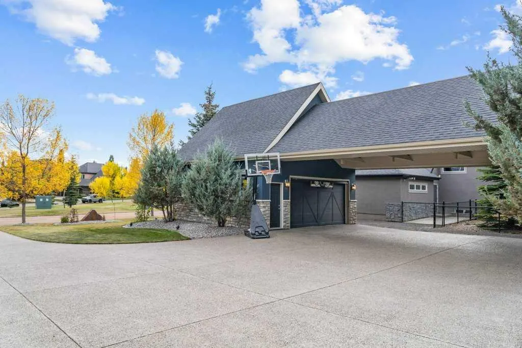 144 Heritage Isle