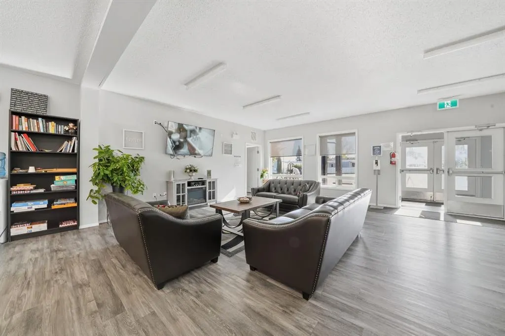 5344 76 Street, #266