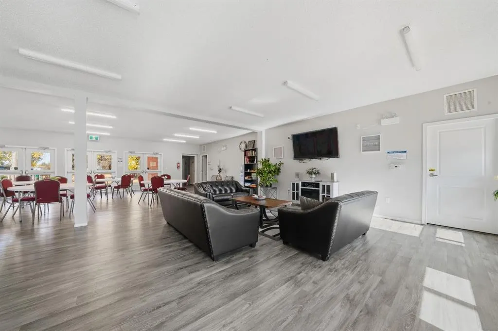5344 76 Street, #266