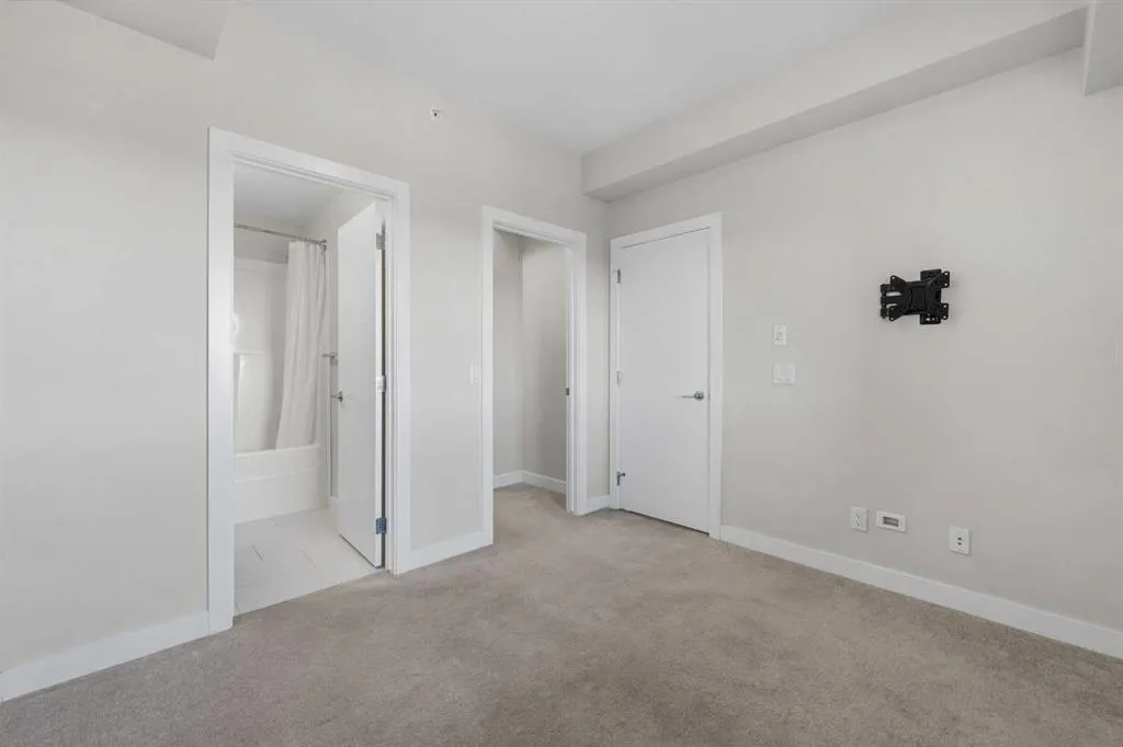 16 Sage Hill Terrace NW, #304