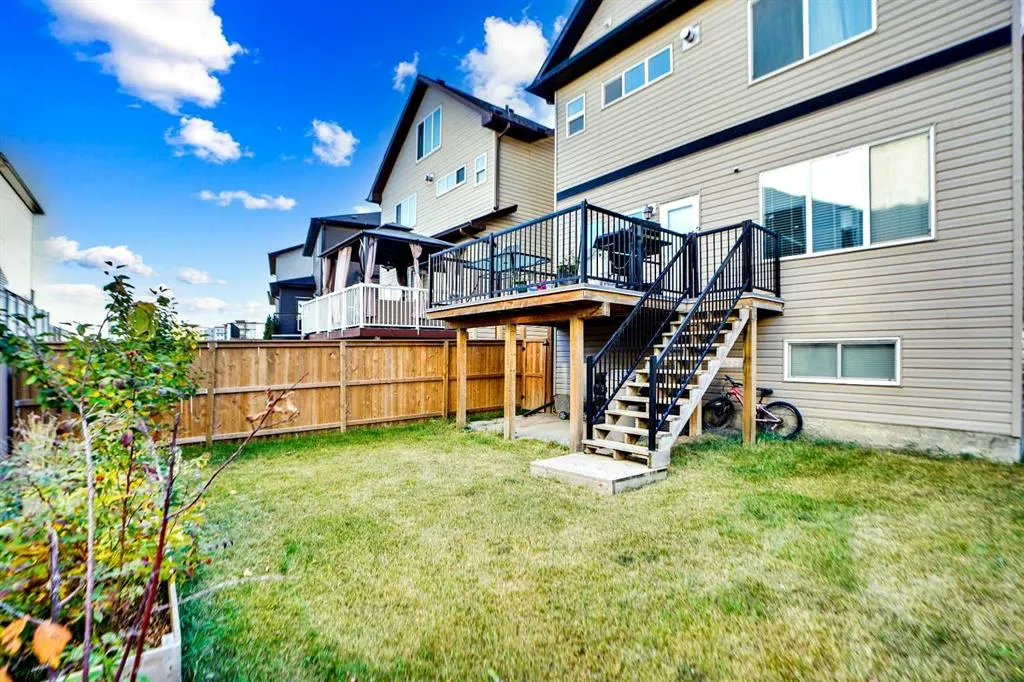 151 Skyview Point Road NE