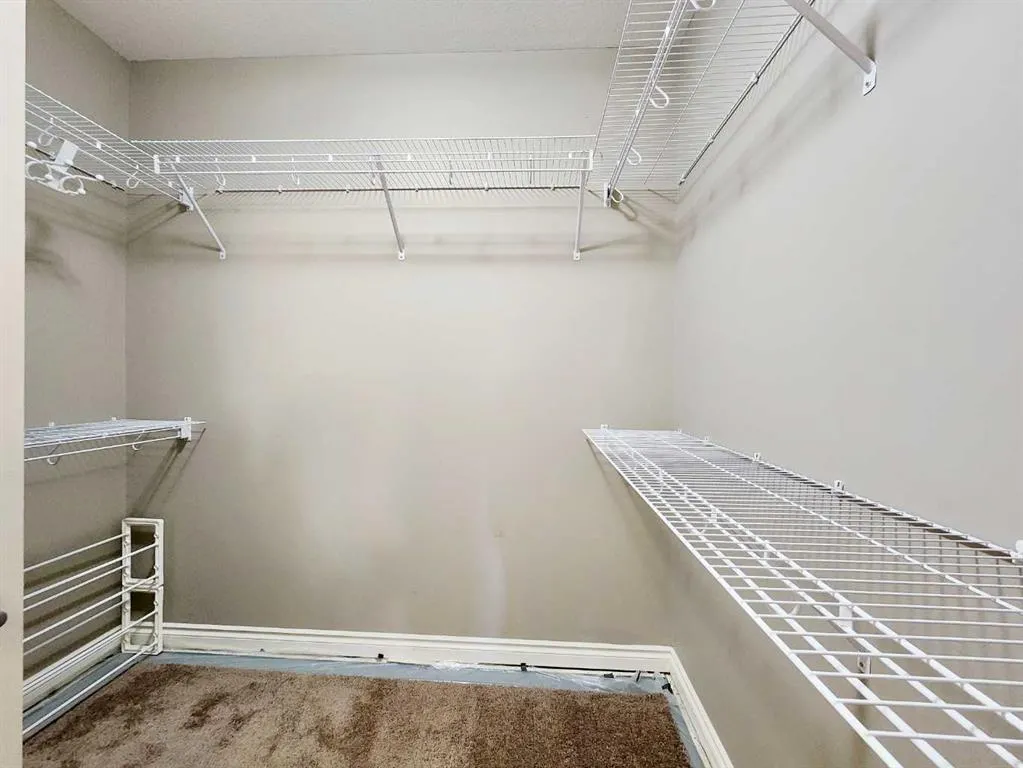 6 Michener Boulevard, #429