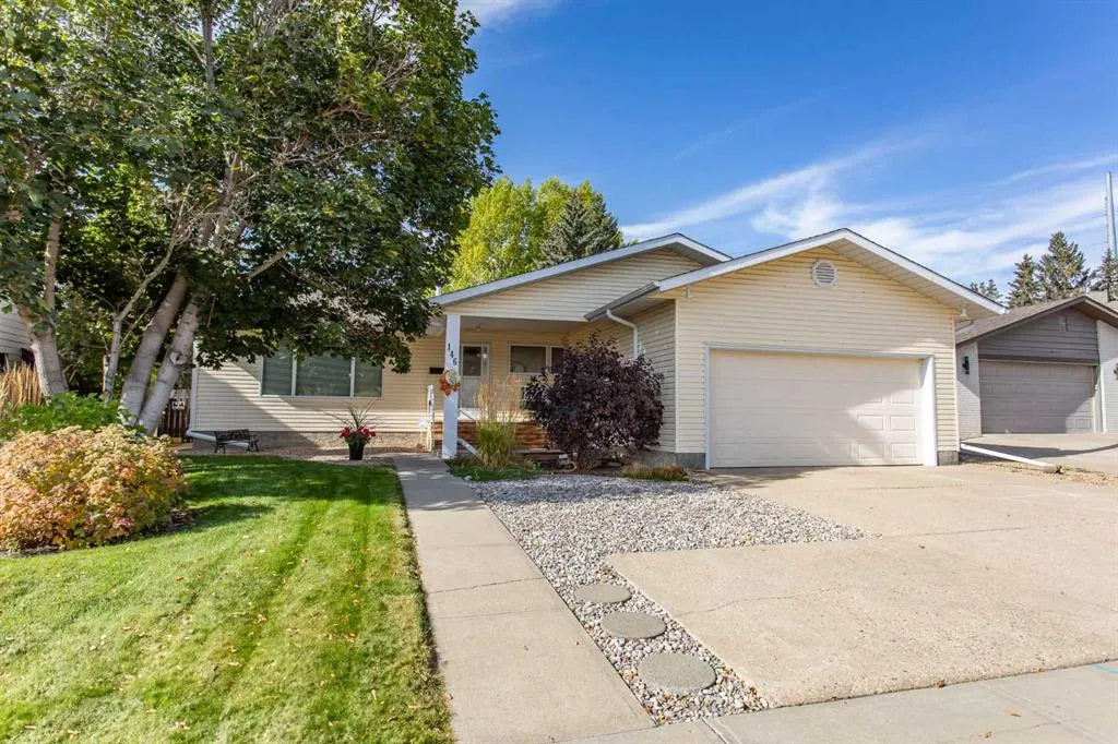 146 Welton Crescent
