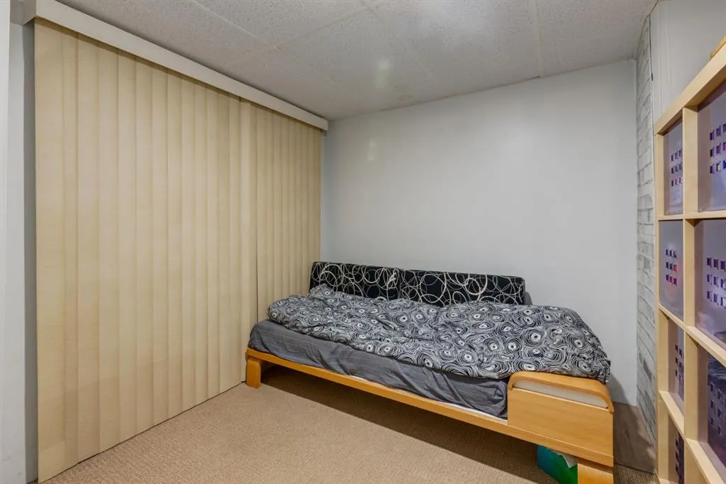 90 Allandale Close SE