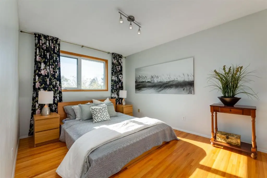90 Allandale Close SE