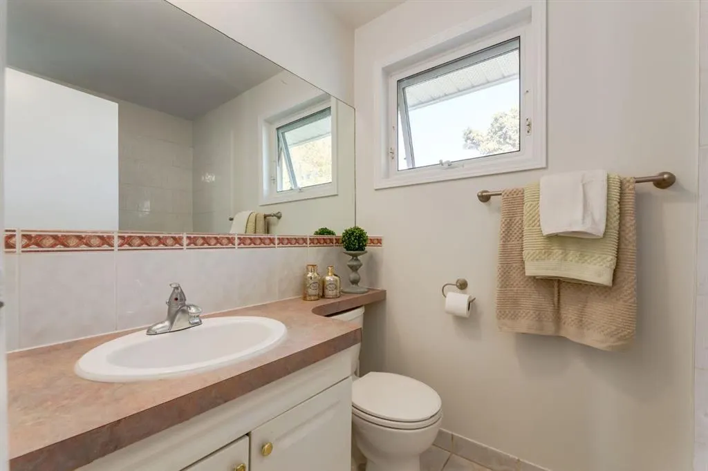 90 Allandale Close SE