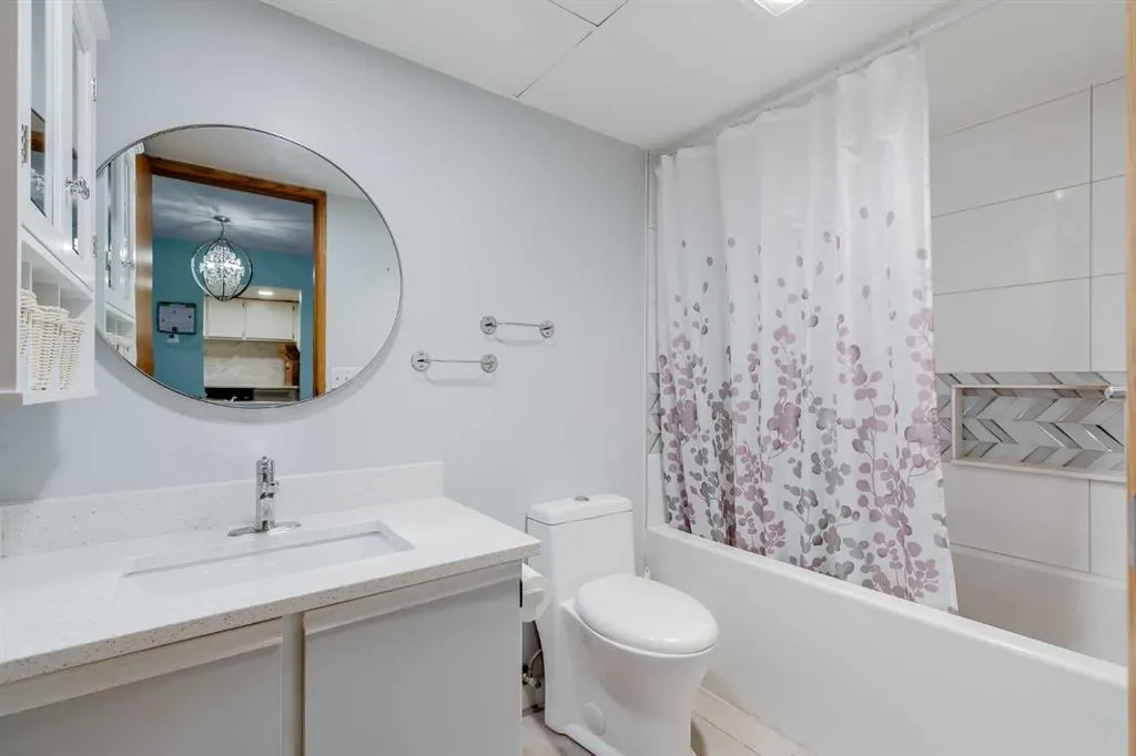 335 Garry Crescent NE, #104