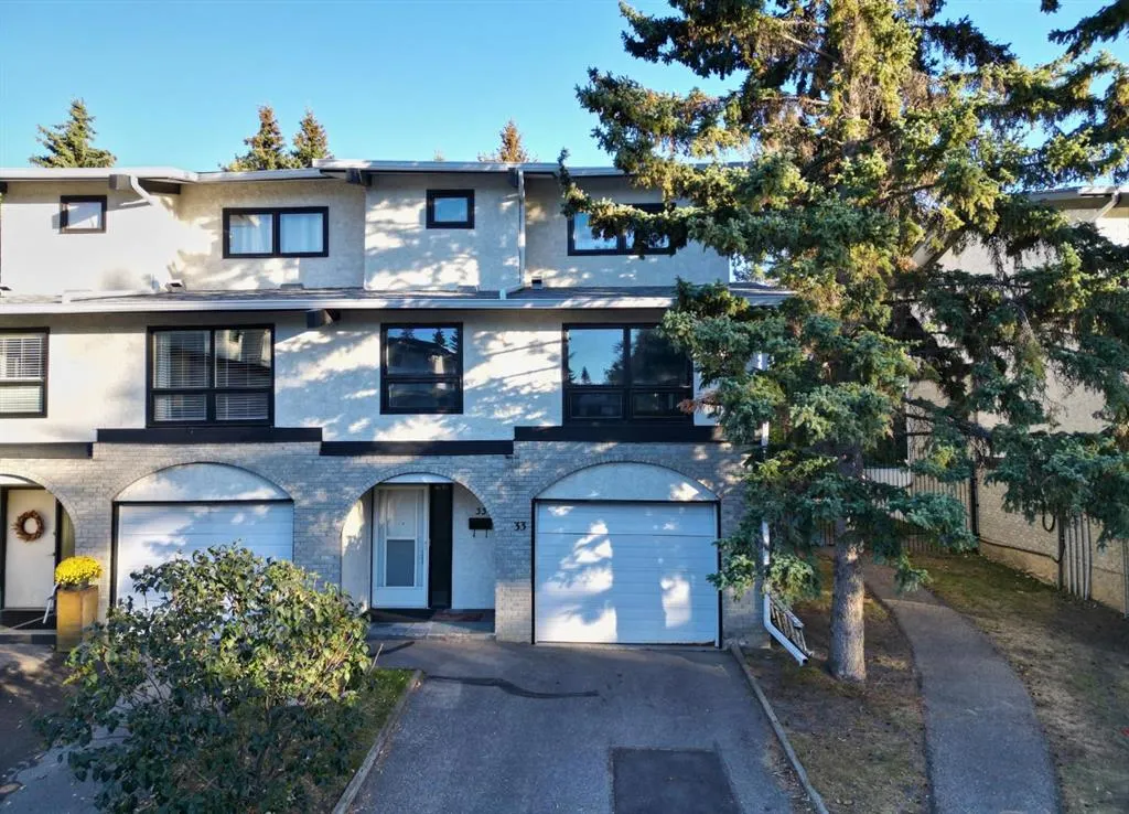 5400 Dalhousie Drive NW, #33