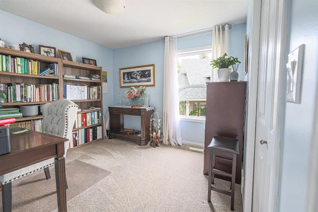 4403 59 Street Close
