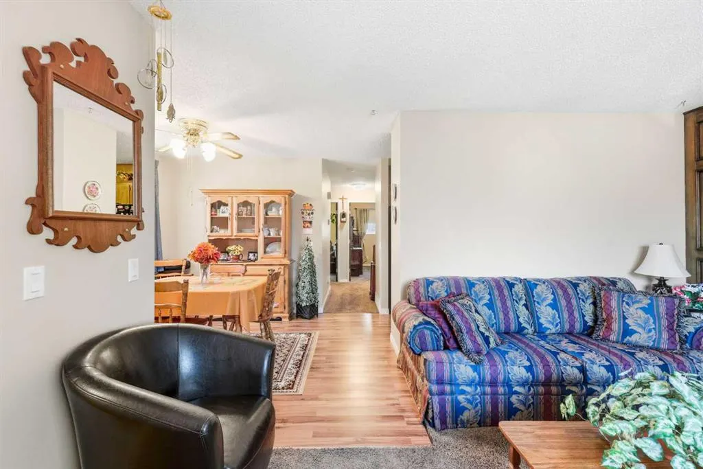 163 Whitewood Place NE