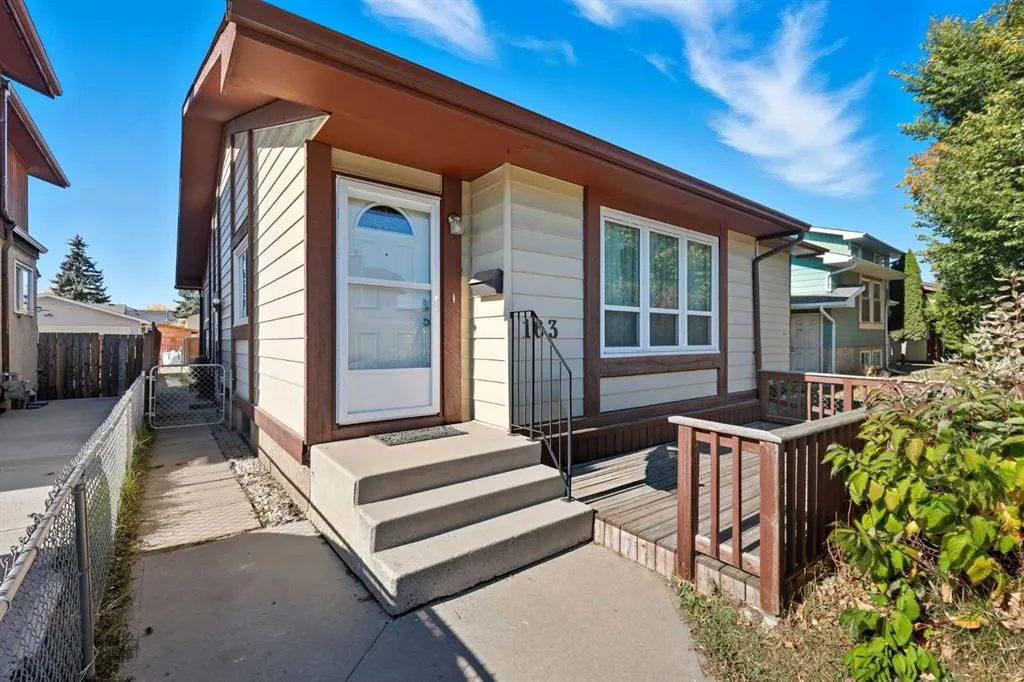 163 Whitewood Place NE